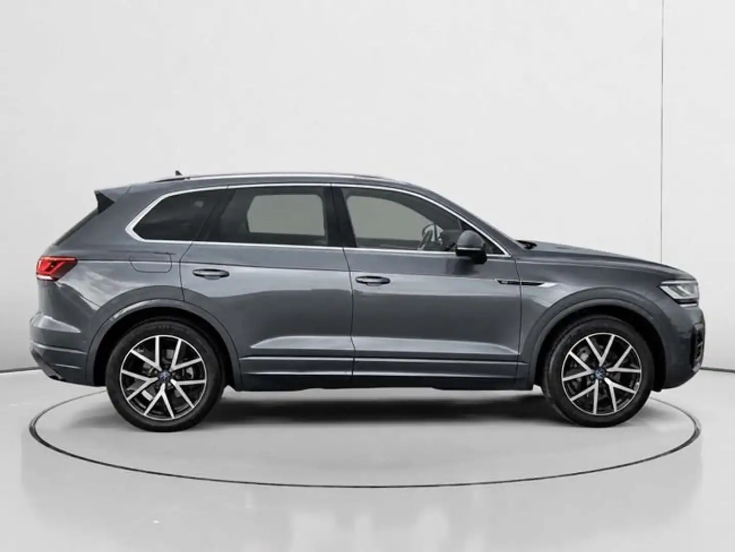 Volkswagen Touareg 3.0TDI V6 Premium Tiptronic Elegance 4M 210kW Gris - 2