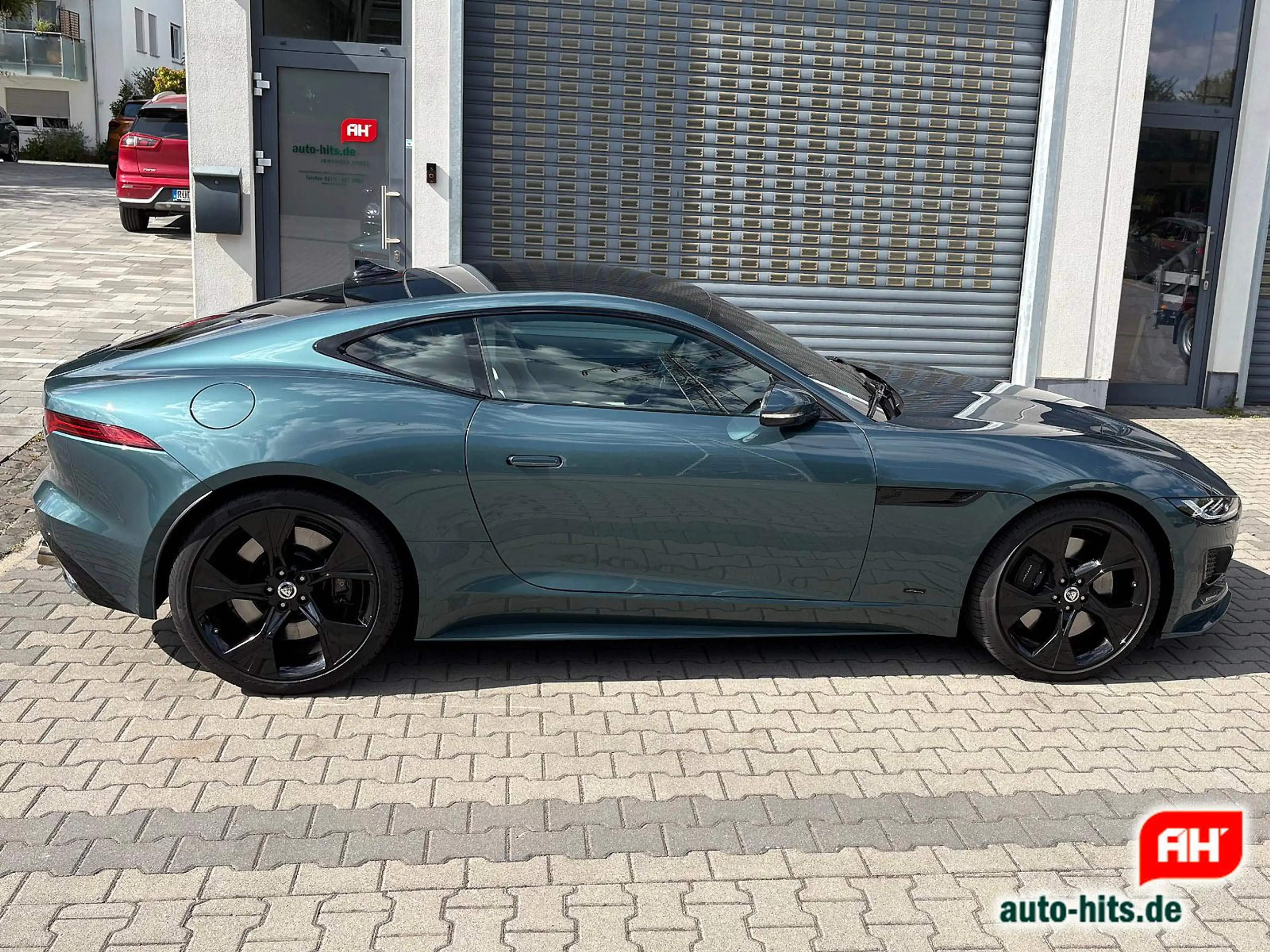 Jaguar F-Type P450 AWD Sondermodell 75 Jahre 1. Hand — photo 6