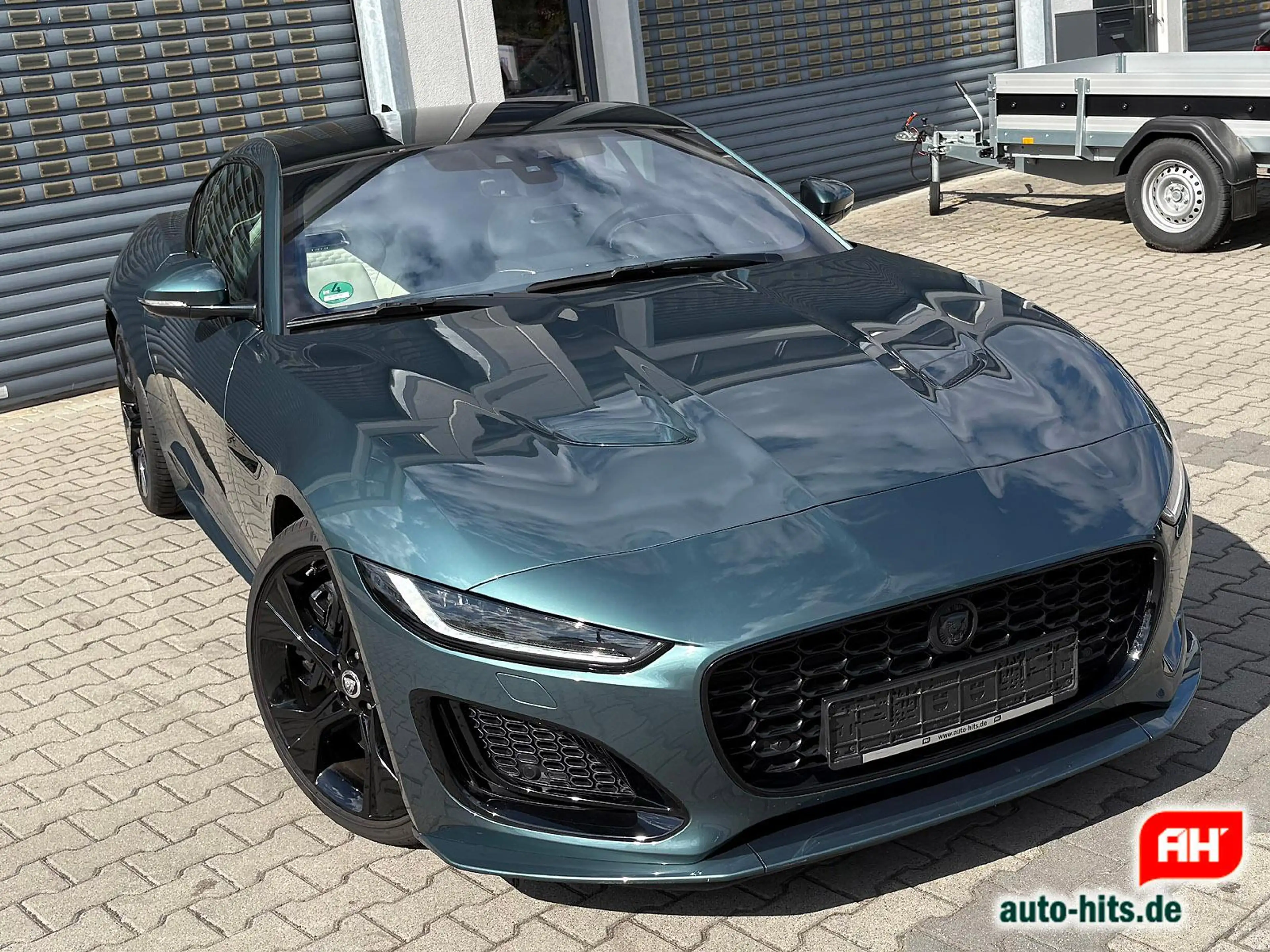 Jaguar F-Type P450 AWD Sondermodell 75 Jahre 1. Hand — photo 2