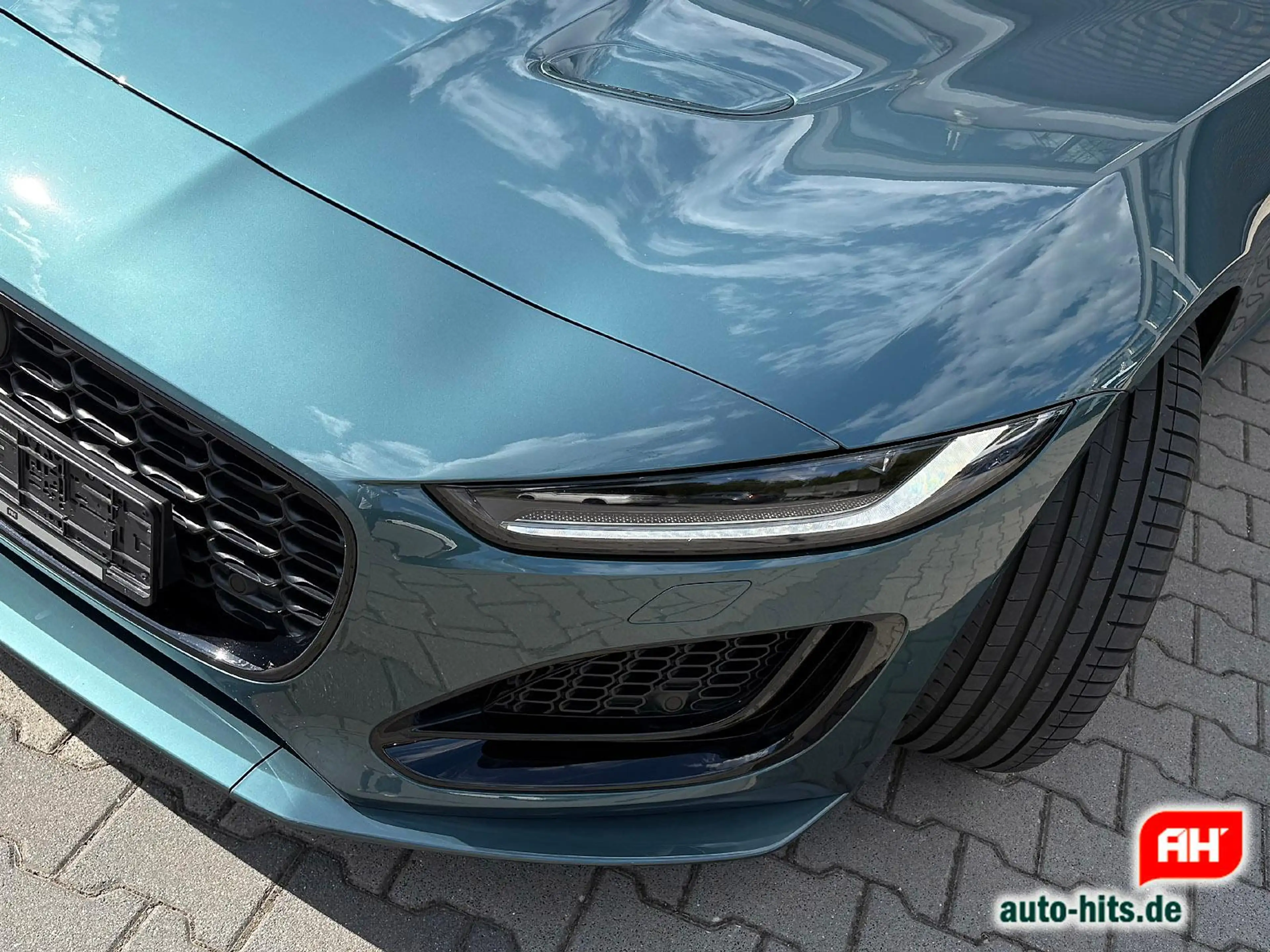 Jaguar F-Type P450 AWD Sondermodell 75 Jahre 1. Hand — photo 15