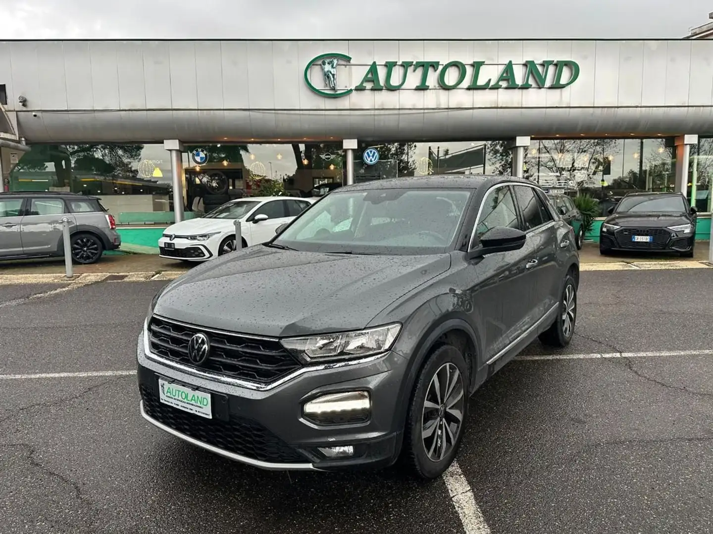 Volkswagen T-Roc 1.0 TSI Style BlueMotion Technology Grau - 1