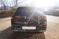 Volkswagen Golf VIII 1.5 TSI Style LED AHK Navi App-Connect Schwarz - thumbnail 4