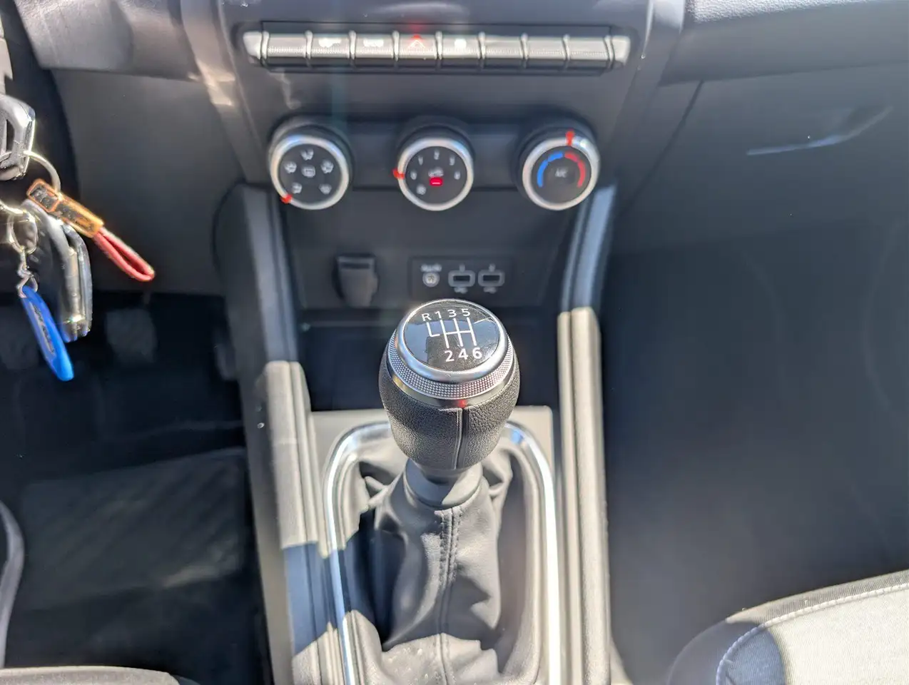 Renault Captur 1.0 TCe GPL Equilibre, миниатюра 3