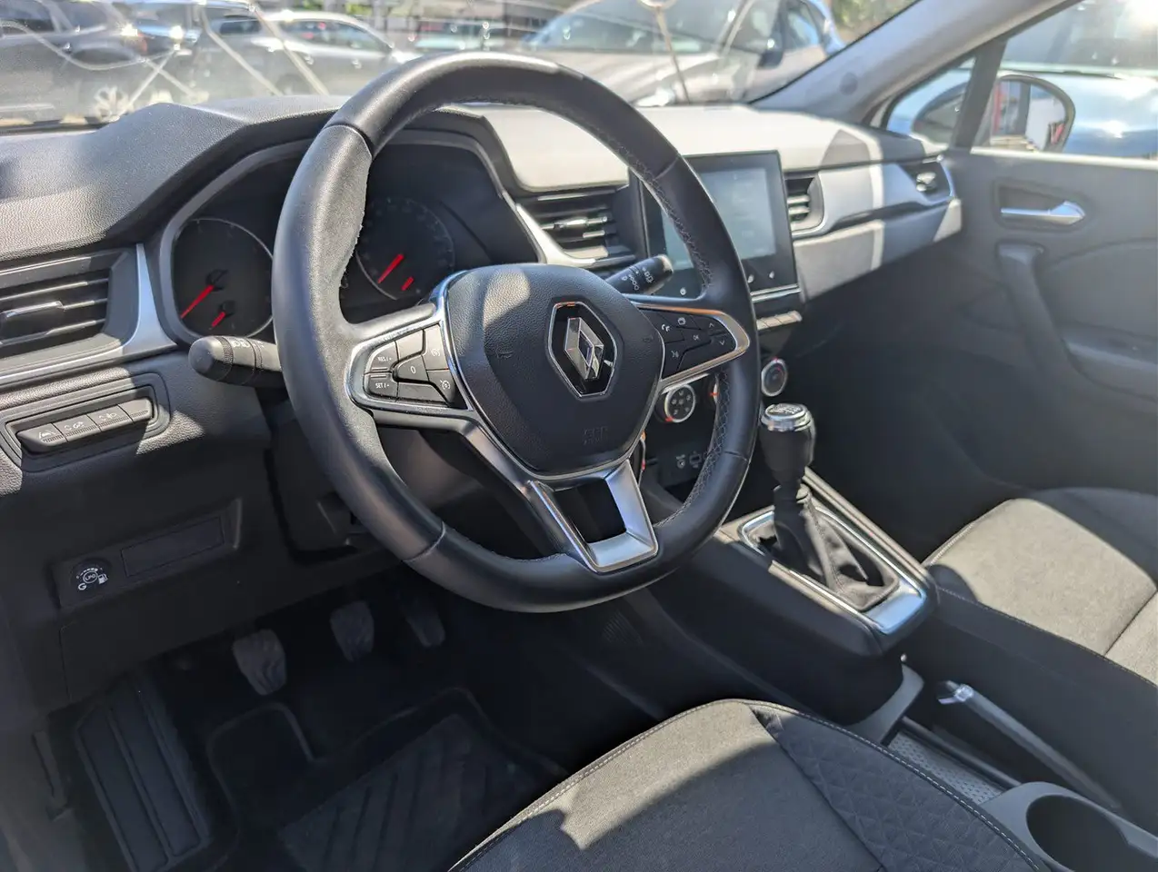 Renault Captur 1.0 TCe GPL Equilibre, миниатюра 9