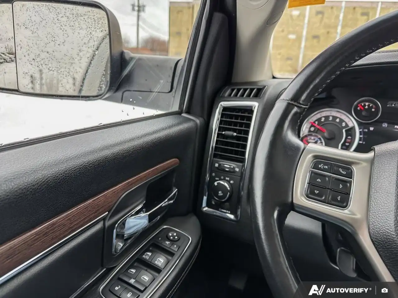 RAM 3500 photo RAM 3500