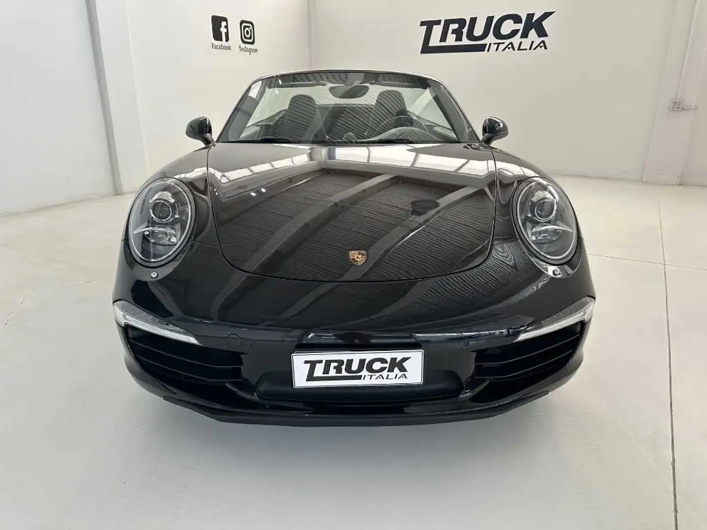 Porsche 911 VI Carrera 991 Cabrio - 911 Cabrio 3.8 Carrera S E Schwarz - 2