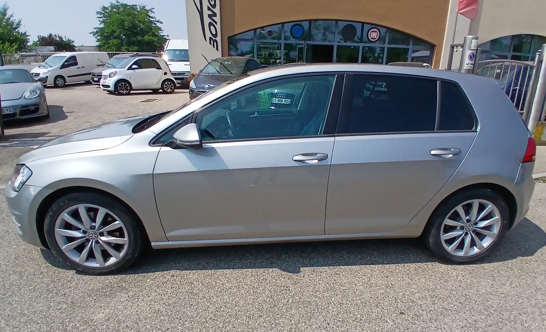 Volkswagen Golf 1,6 TDI automatica highline 5 porte km certificati Grijs - 2