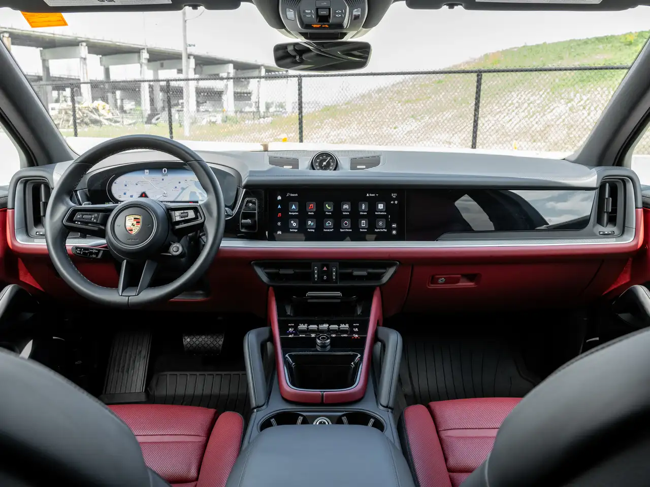 Porsche Cayenne photo Porsche Cayenne