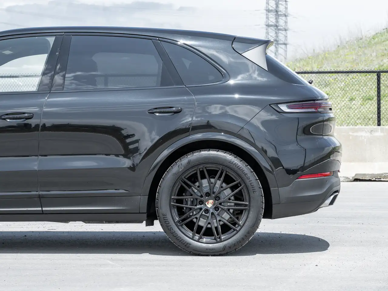 Porsche Cayenne photo Porsche Cayenne