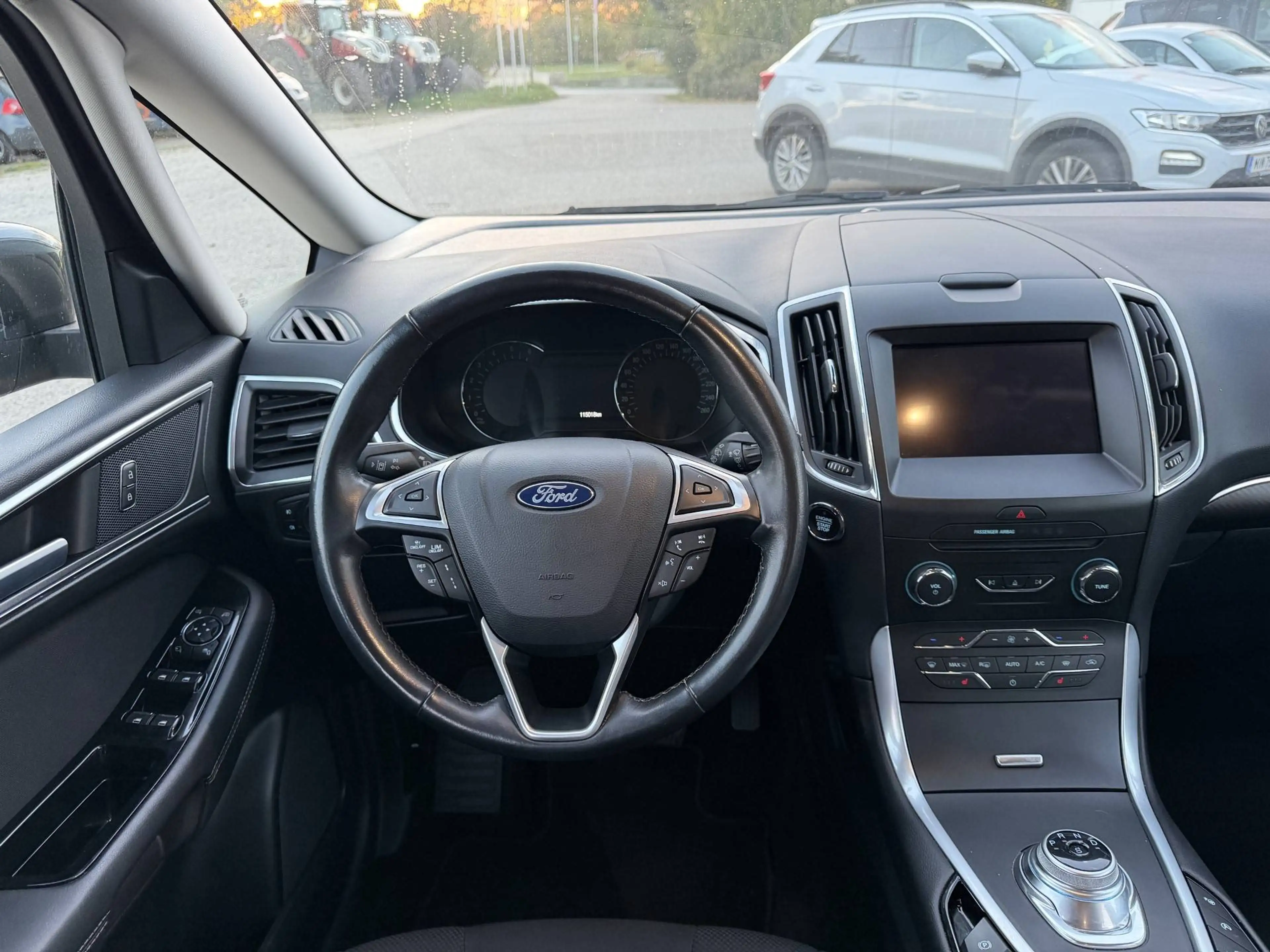 Ford S-Max Titanium 2.0 EcoBlue SCR Aut.*TOP Zustand*AHK*Kamera* — photo 9