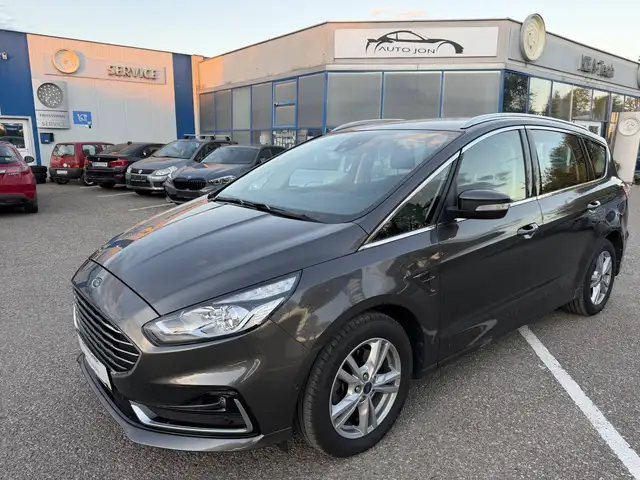 Ford S-Max Titanium 2.0 EcoBlue SCR Aut.*TOP Zustand*AHK*Kamera*