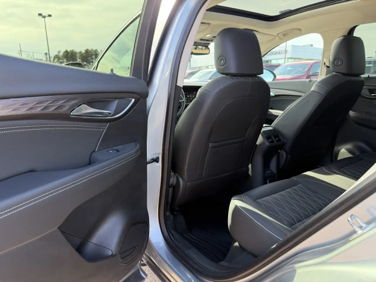 Buick Envision снимка Buick Envision