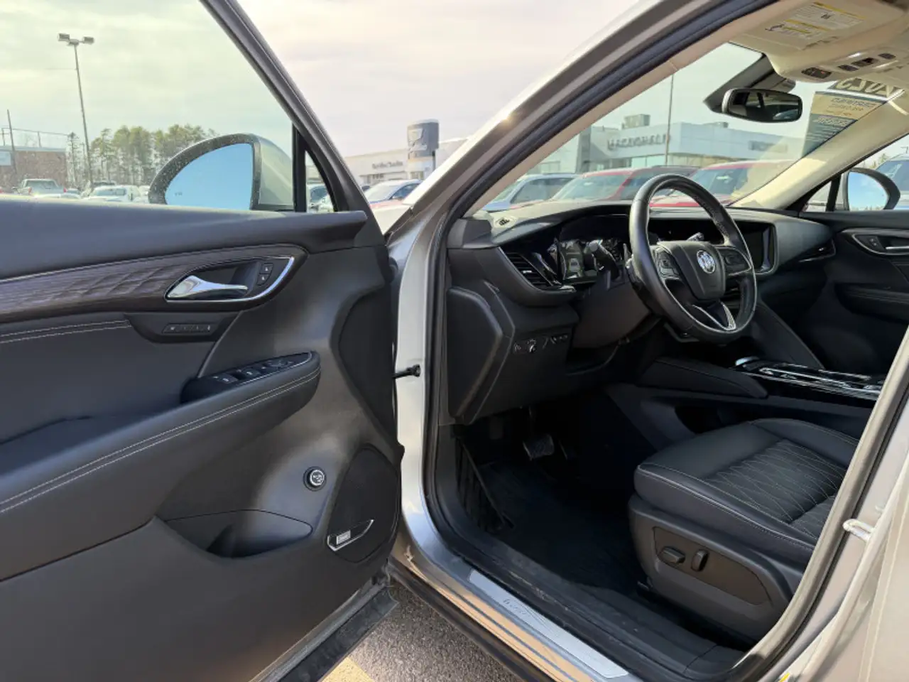 Buick Envision снимка Buick Envision