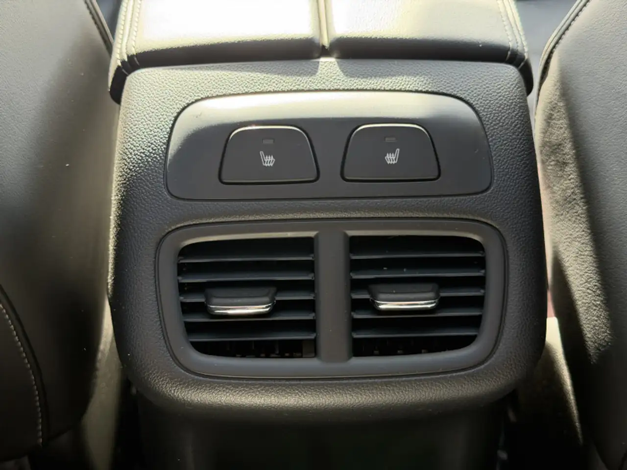 Buick Envision снимка Buick Envision