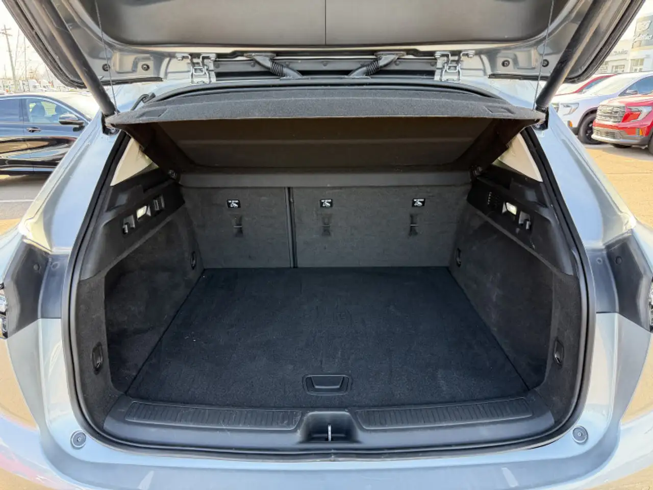 Buick Envision снимка Buick Envision
