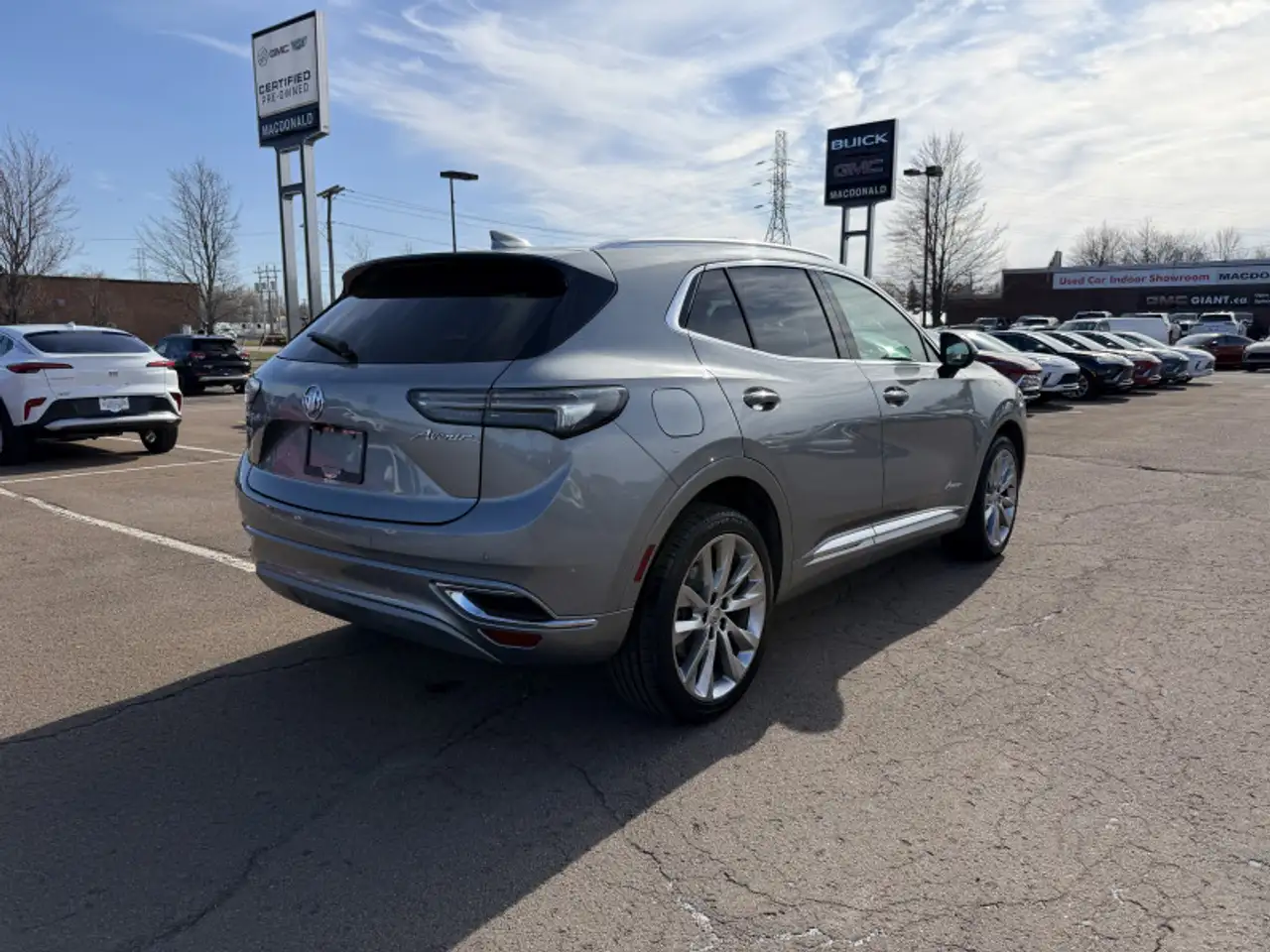 Buick Envision снимка Buick Envision