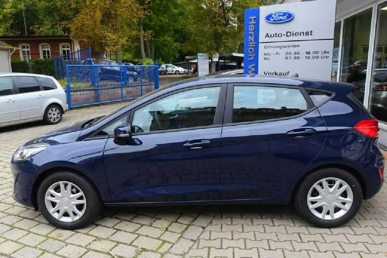 Ford Fiesta Trend Blau - 2