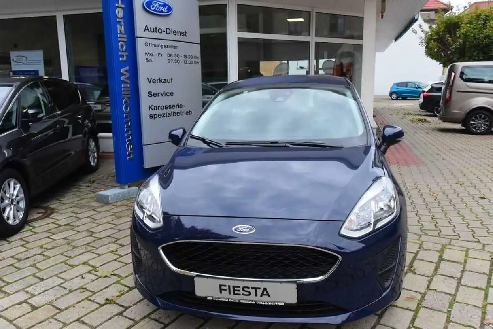 Ford Fiesta Trend Blau - 1