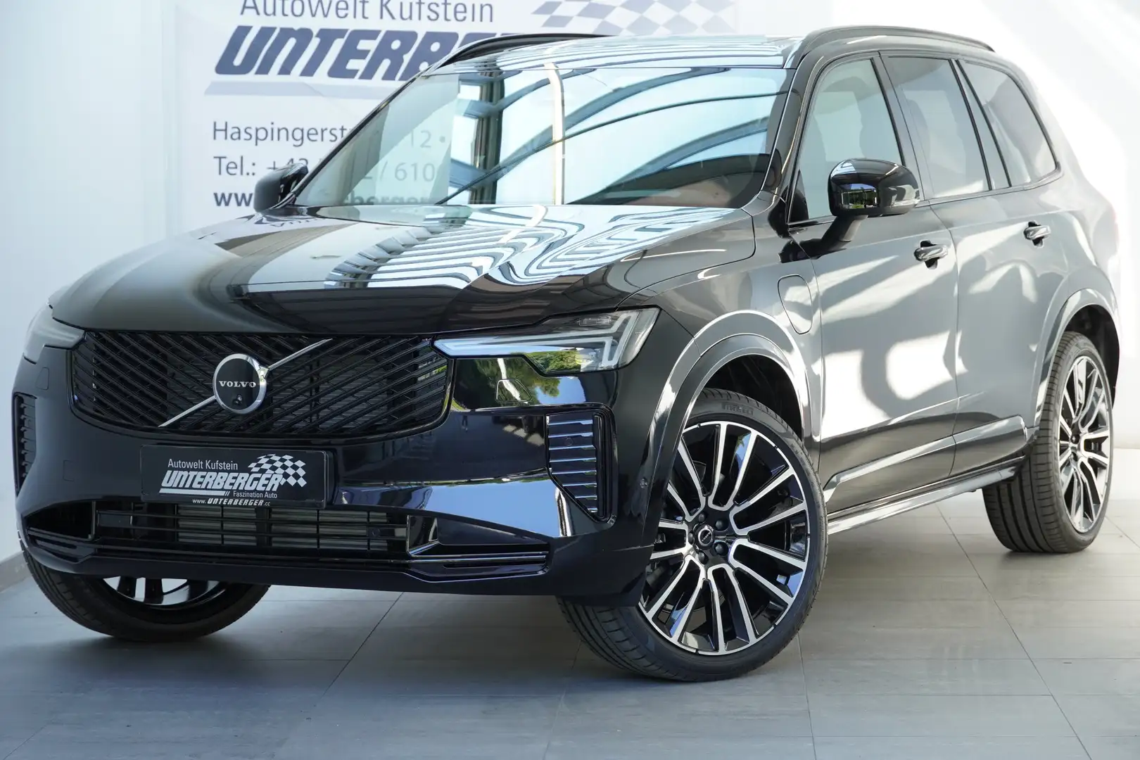Volvo XC90 T8 Ultra, Plug-in AWD Dark Schwarz - 2