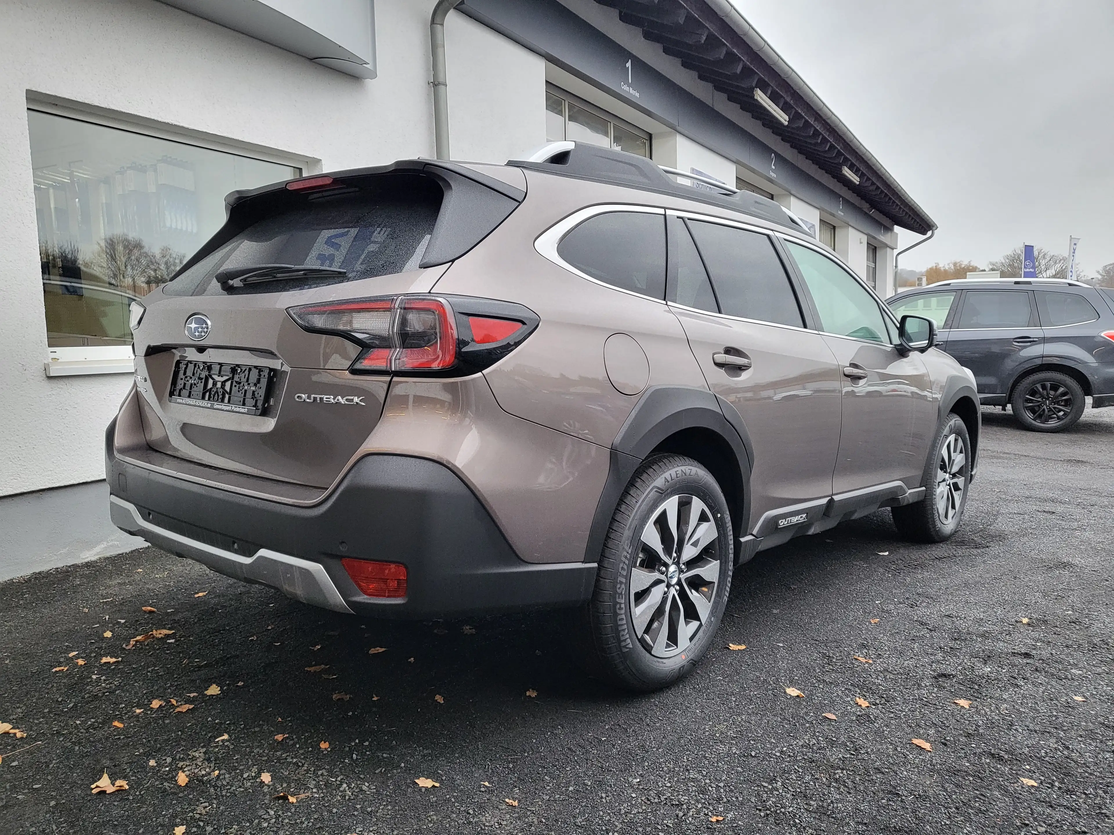Subaru OUTBACK 2.5i Lineartronic Platinum — photo 8