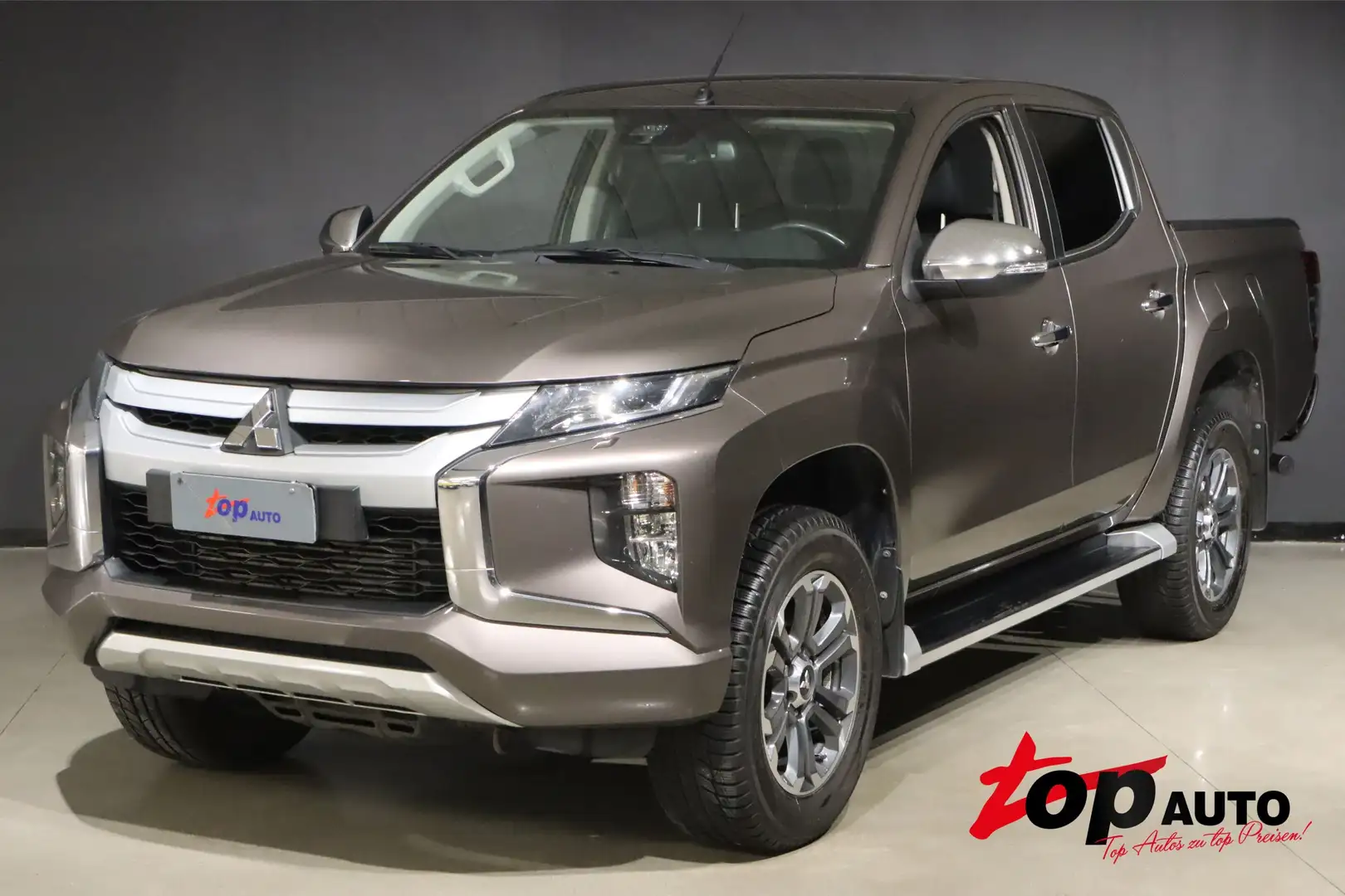 Mitsubishi L200 2.2 150 CV 4x4 DoCab GANCIO DI TRAINO 28650+IVA Marrone - 1