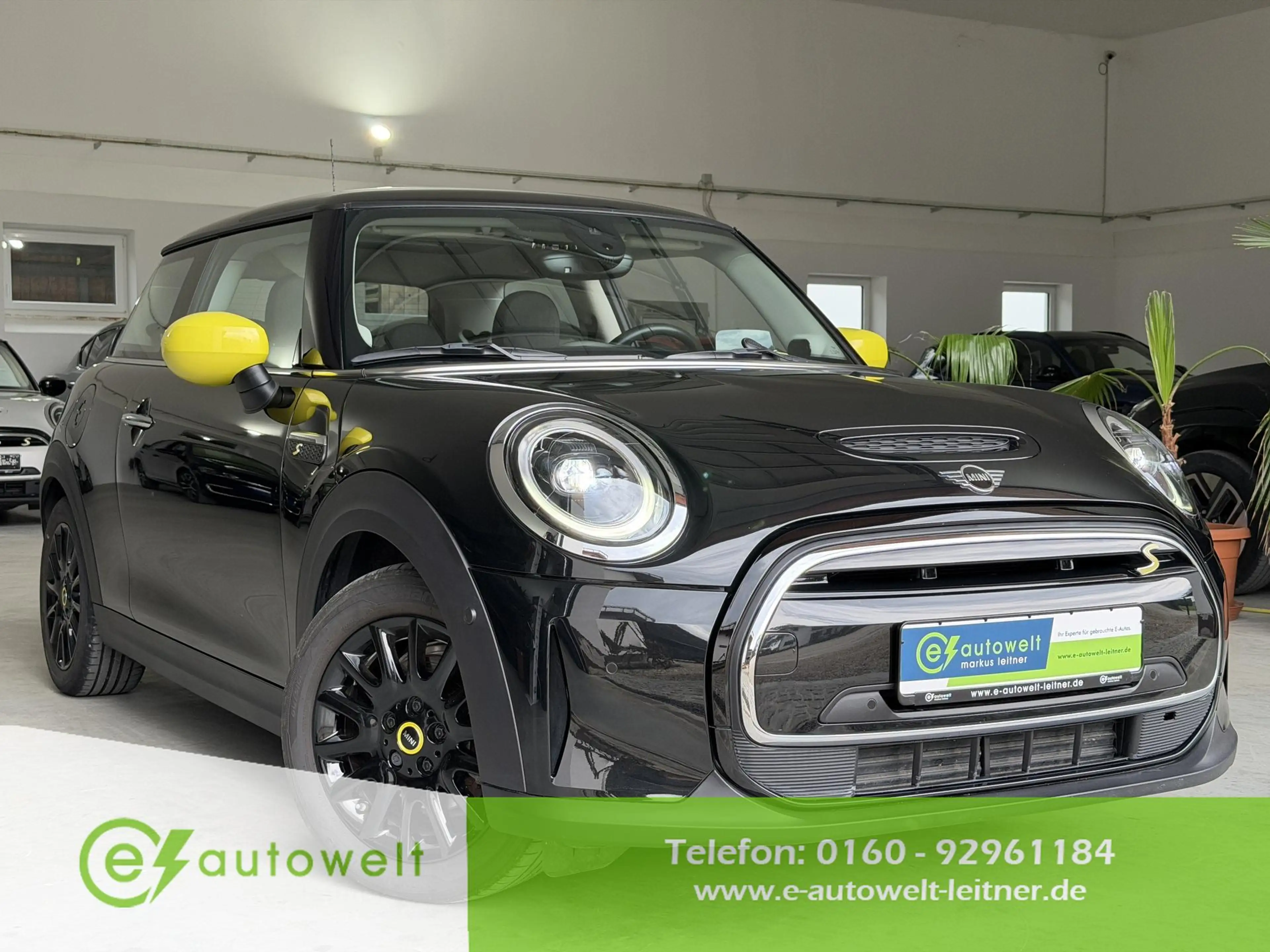 MINI Cooper SE Classic Trim 32,6kWh Premium Plus Pano HuD RFK