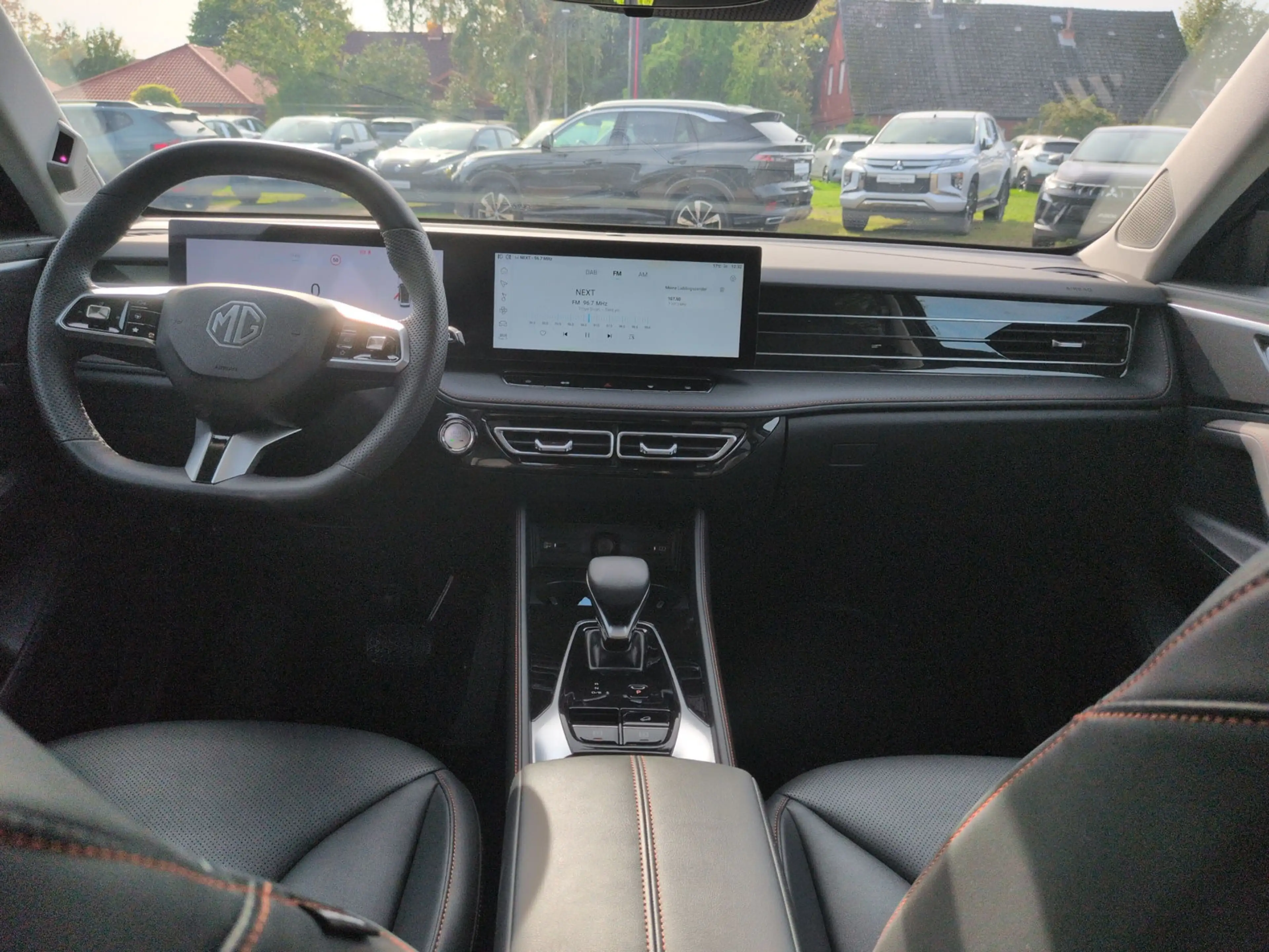 MG HS 170 PS Automatik Luxury SHZ elek. Heckklappe RFK — photo 6
