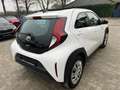 Toyota Aygo X Play 1,0-I-VVT-i*Navi/Klimaaut./SH/1.Hand Weiß - thumbnail 3