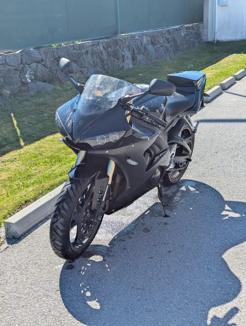 Yamaha YZF-R6 R6 Schwarz - 1
