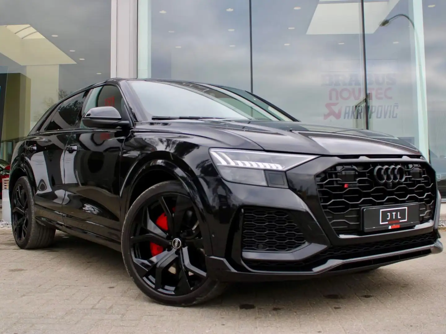 Audi RS Q8 RS Q8 TFSI quattro tiptronic Zwart - 1