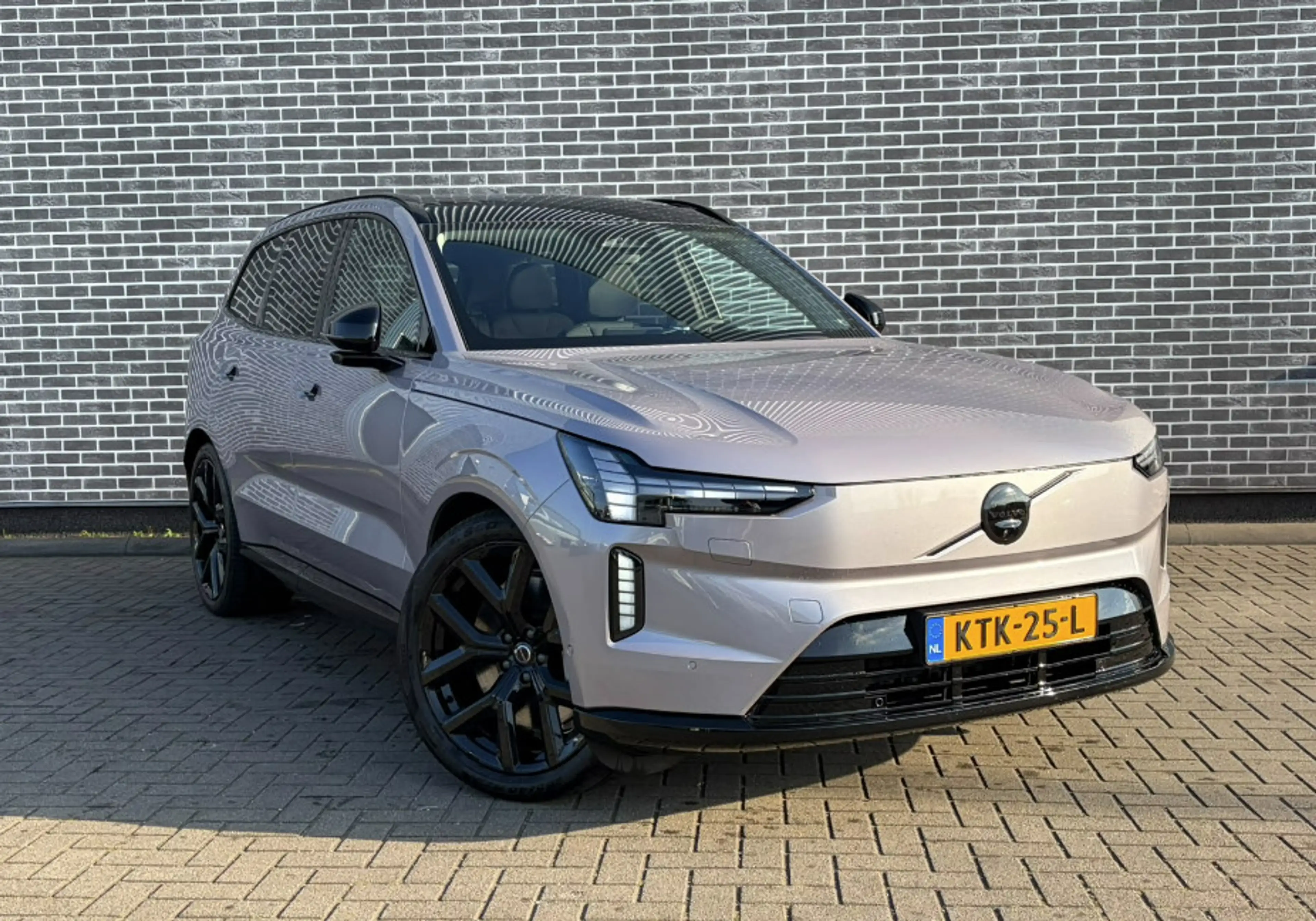 Volvo EX90 Twin Motor Performance Ultra 7p. 111 kWh | 7-Zits — photo 5