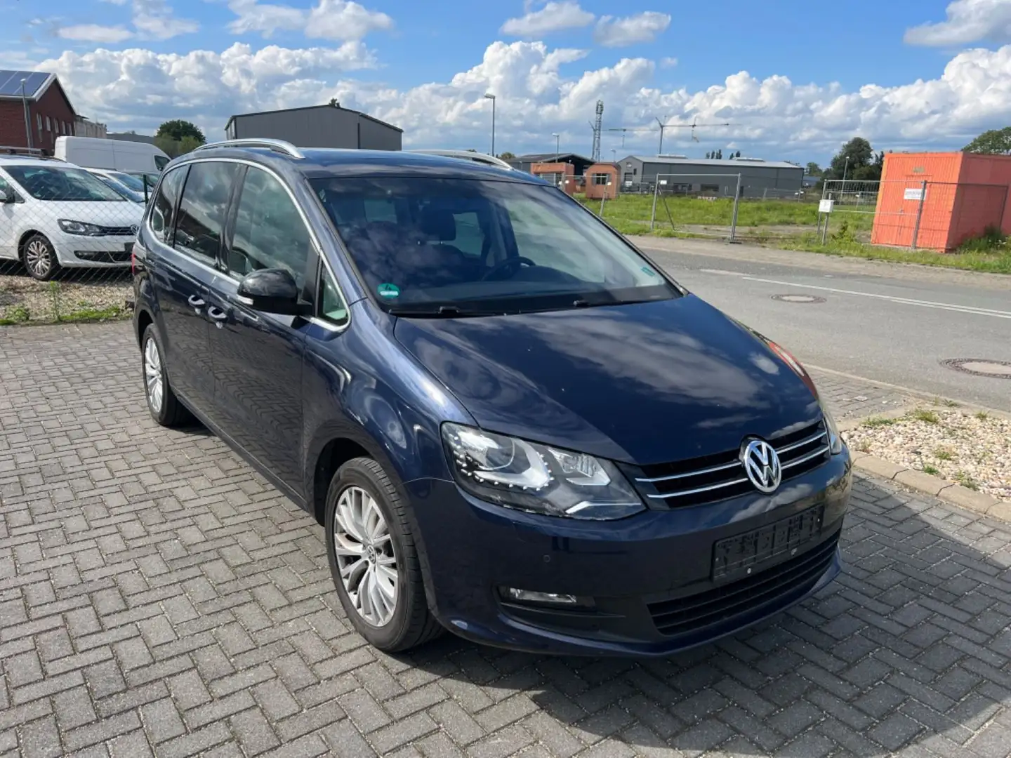 Volkswagen Sharan Comfortline BMT*AHK*SHZ*PDC*Navi*Panorama Blu/Azzurro - 1