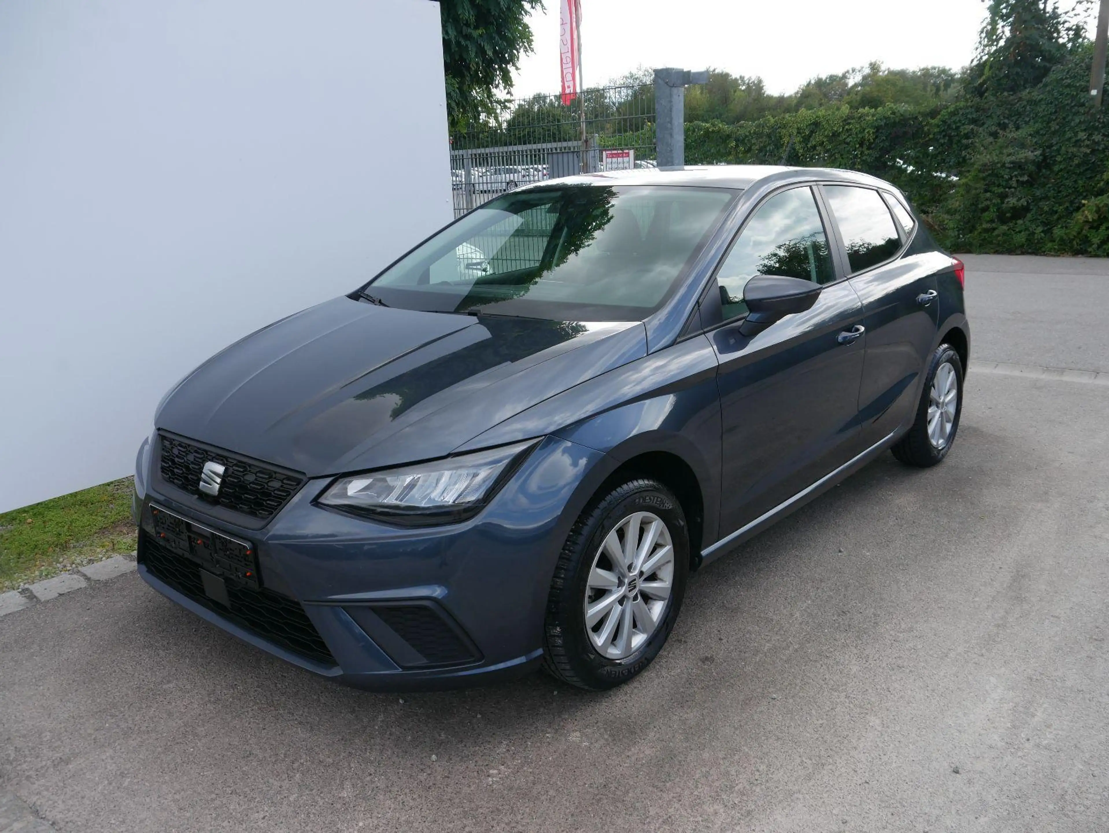 SEAT Ibiza Style 1.0 TSI DSG Style*NAVI*PDC*LED*SHZ*SMARTL...