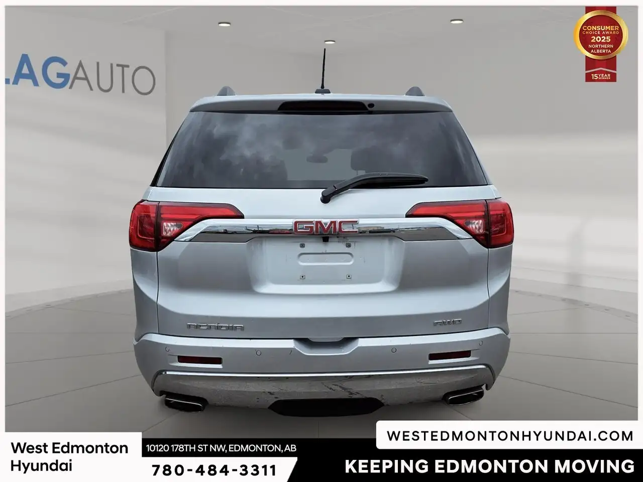 GMC Acadia снимка GMC Acadia