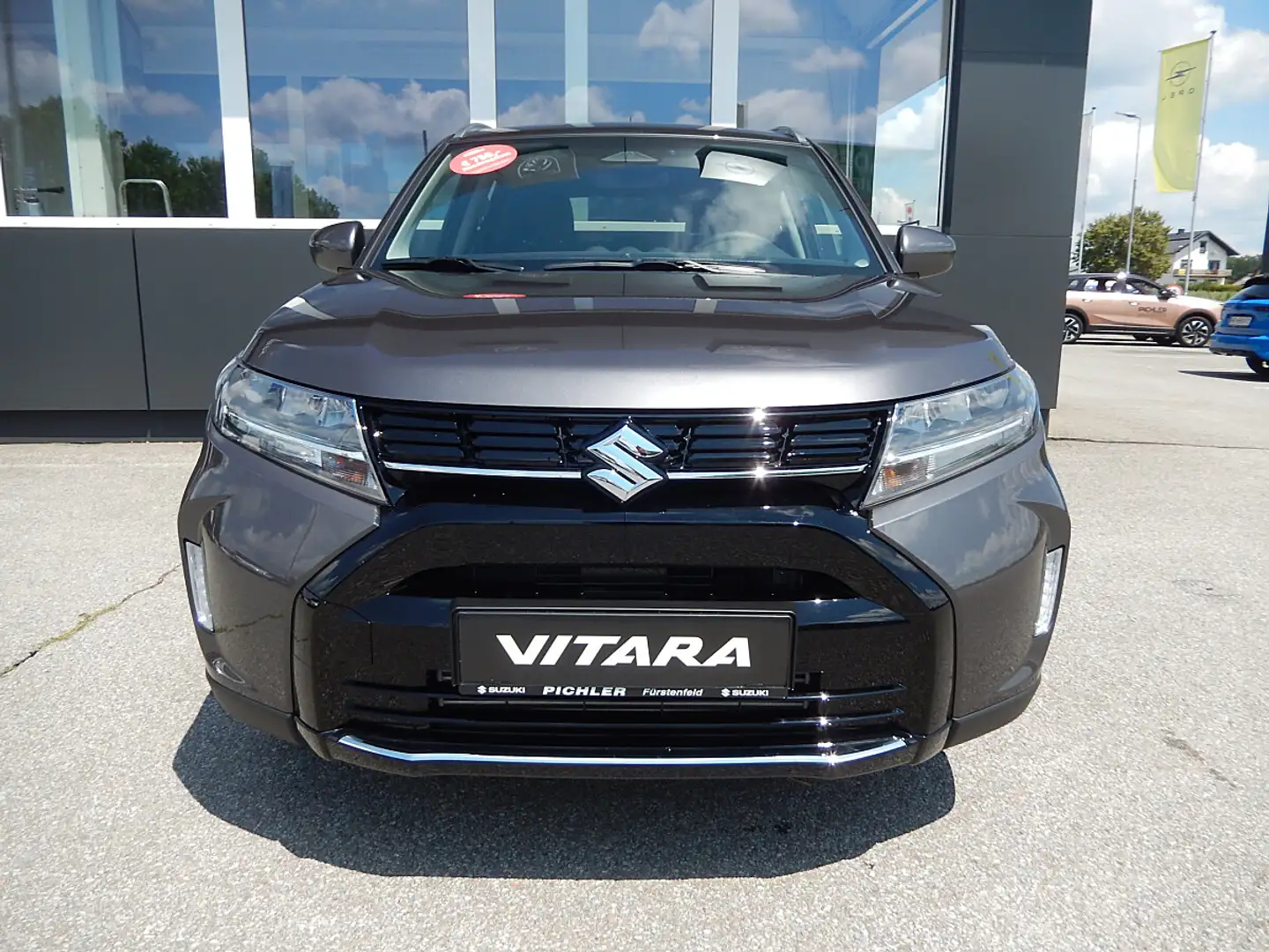 Suzuki Vitara 1,4 Hybrid ALLGRIP shine Aut. Grau - 2