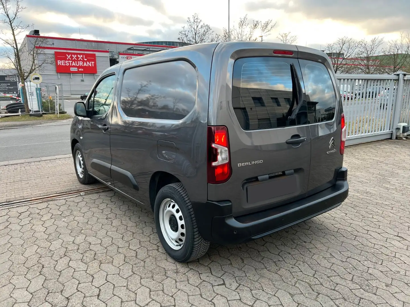 Citroen Berlingo Kasten Worker M/L1 STDHZ*DSG*NAVI*SHZ* Grau - 2