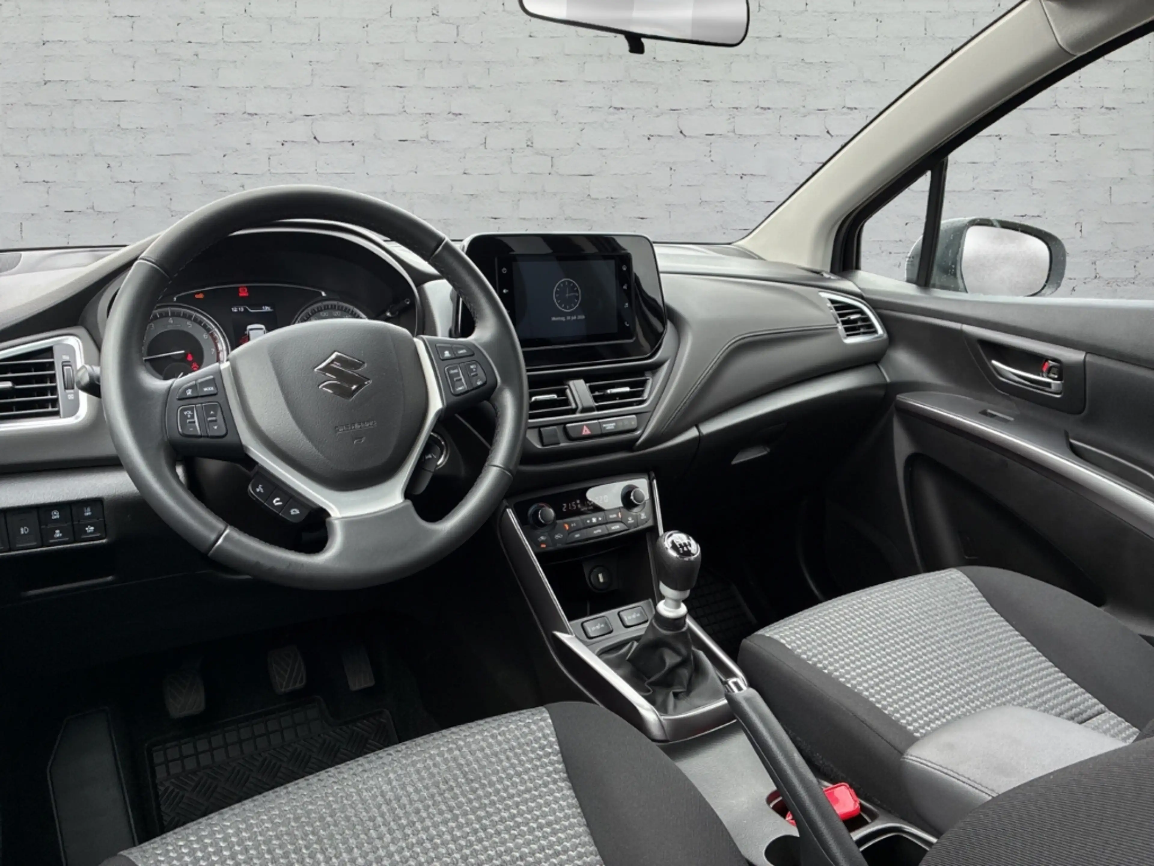 Suzuki SX4 S-Cross 1.4 DITC Hybrid Comfort Navi LED Apple CarPlay And — photo 8