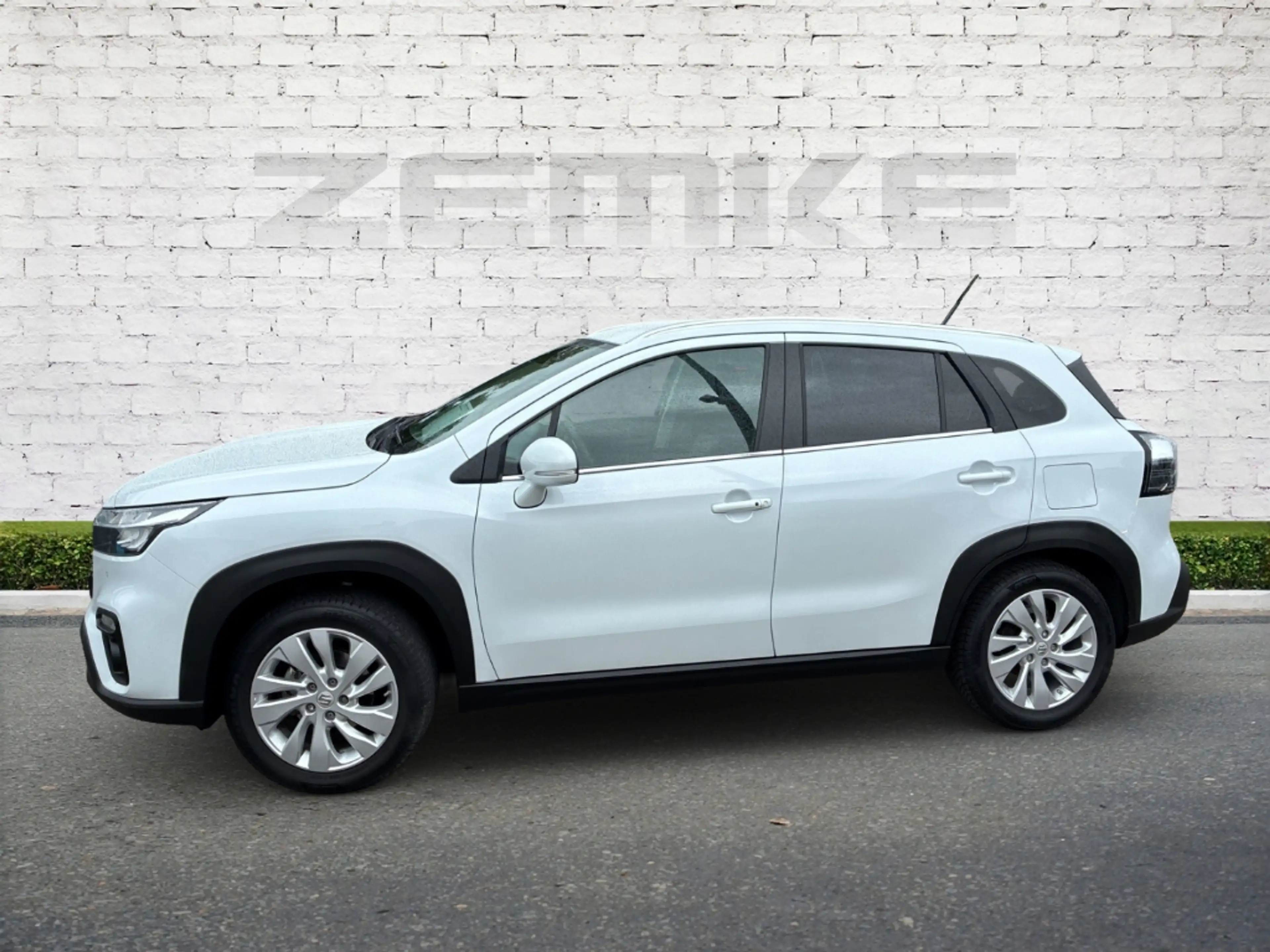 Suzuki SX4 S-Cross 1.4 DITC Hybrid Comfort Navi LED Apple CarPlay And — photo 2