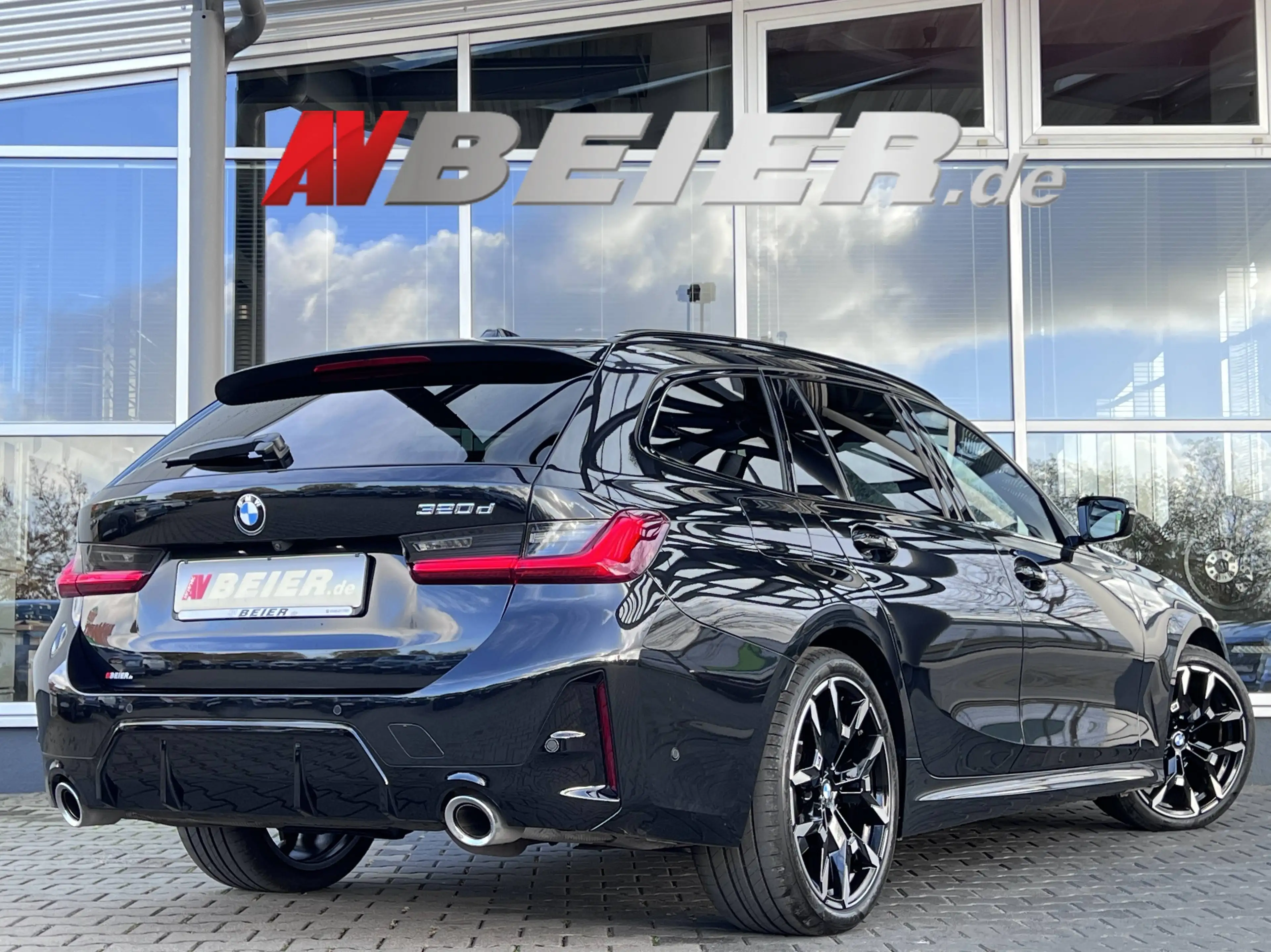 BMW 320 d M-Sport 360° Sportfahrwerk HeadUp 19Zoll HiFi — photo 4