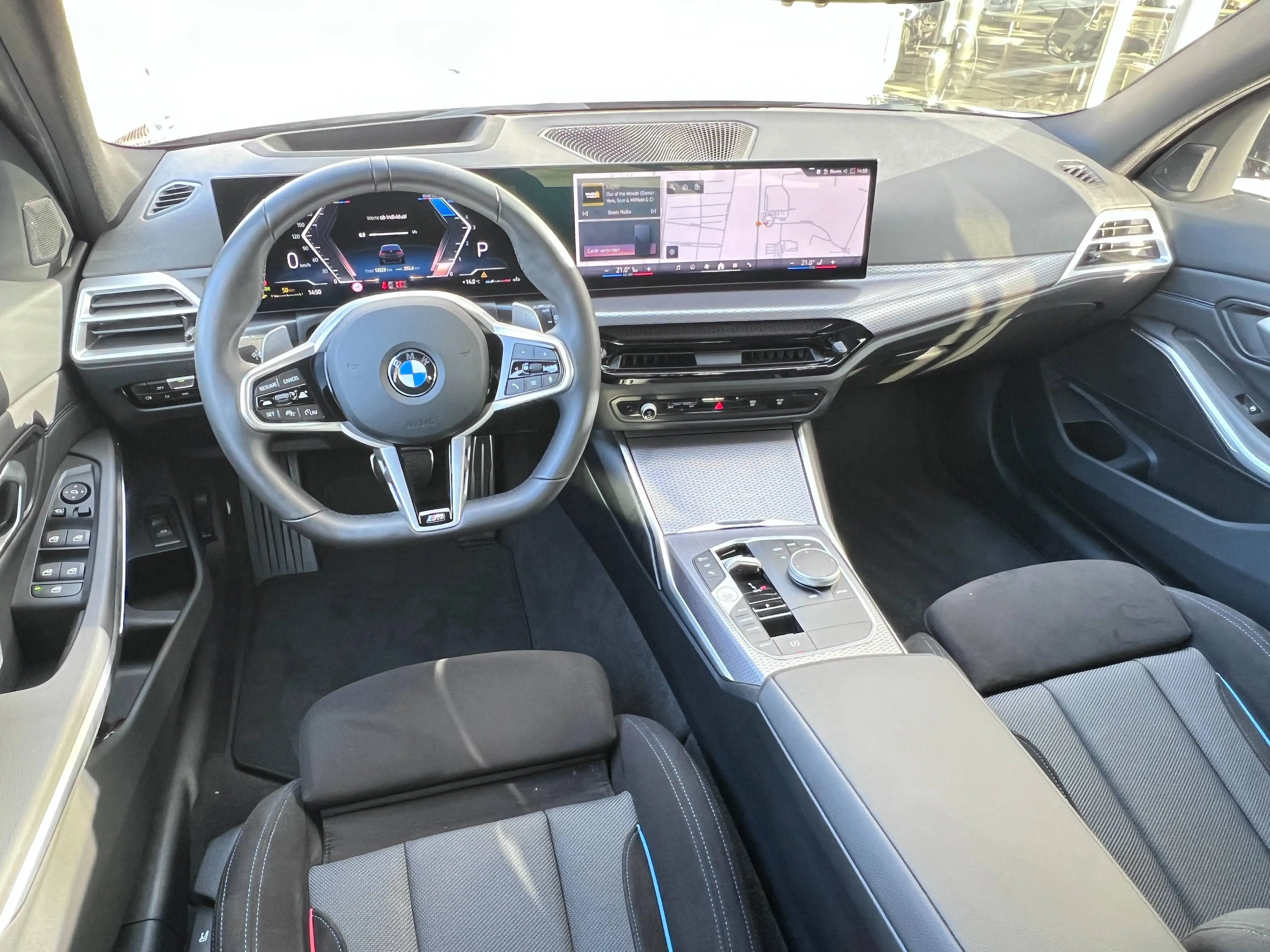 BMW 320 d M-Sport 360° Sportfahrwerk HeadUp 19Zoll HiFi — photo 10