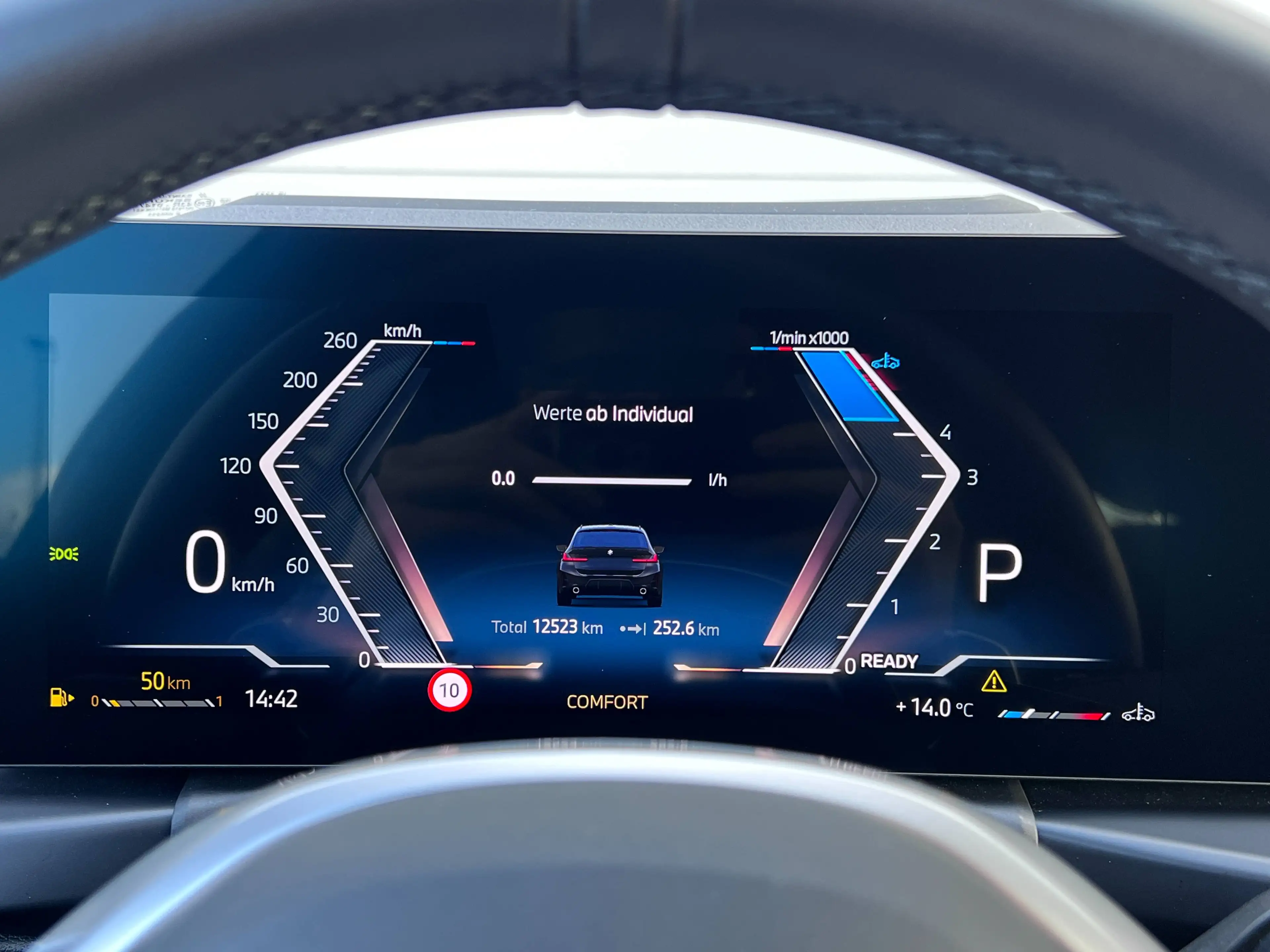 BMW 320 d M-Sport 360° Sportfahrwerk HeadUp 19Zoll HiFi — photo 8
