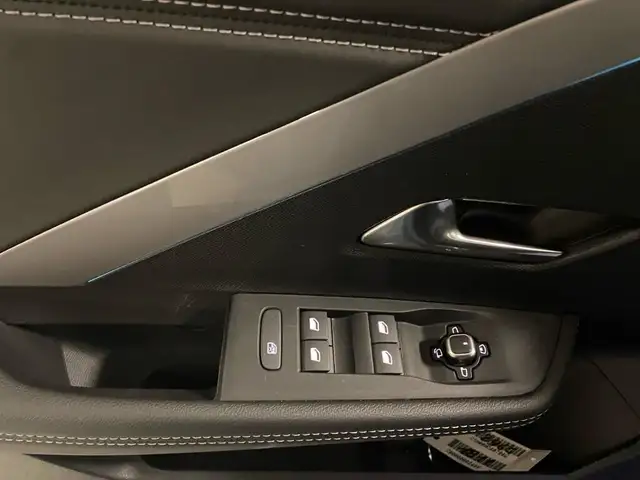 Opel Astra view 14