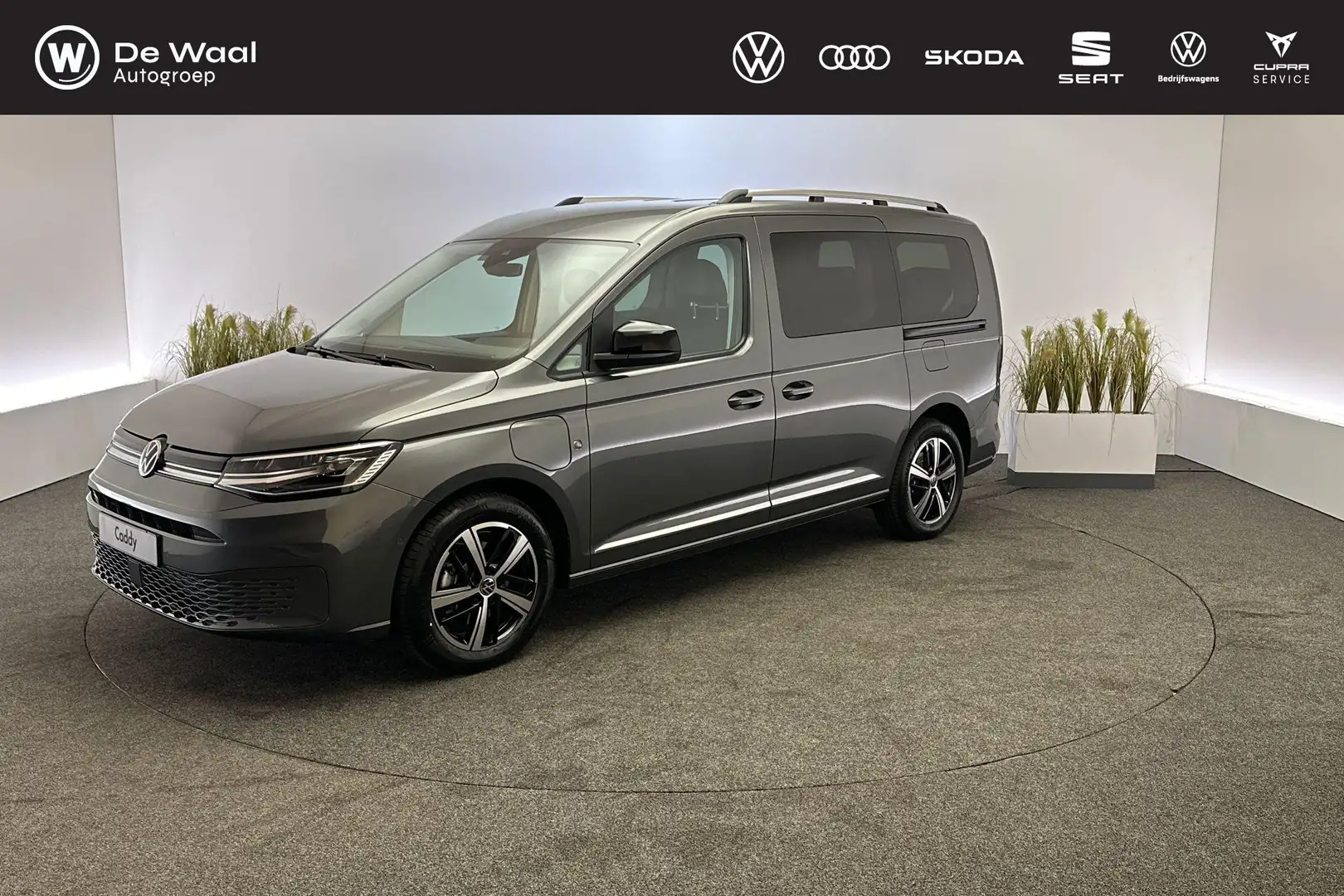 Volkswagen Caddy Combi Maxi Style 1.5 115pk DSG eHybrid Grigio - 1