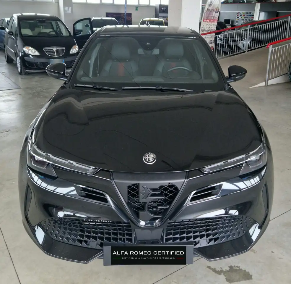 Alfa Romeo Junior 2025