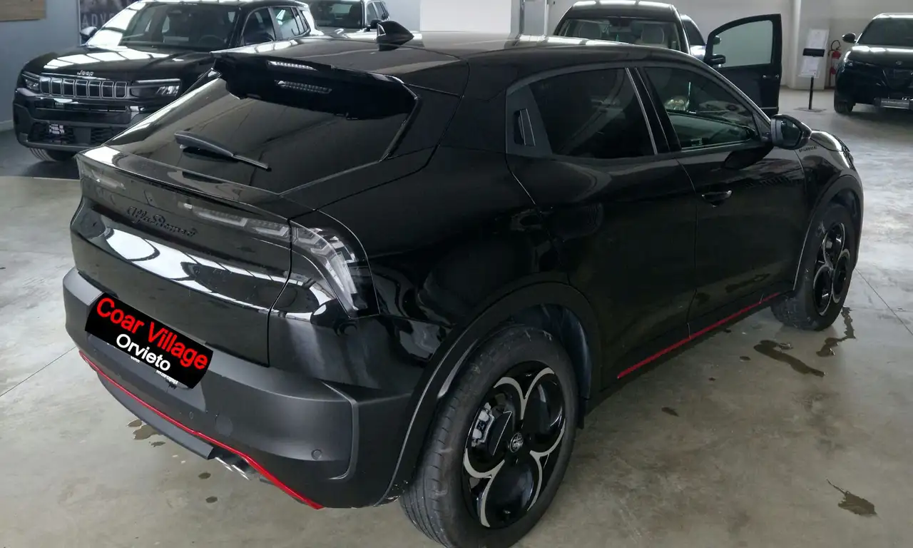 Alfa Romeo Junior 2025