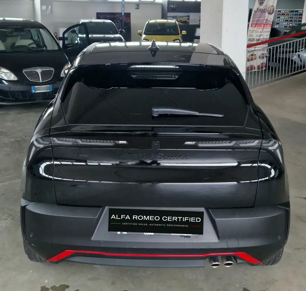 Alfa Romeo Junior 2025