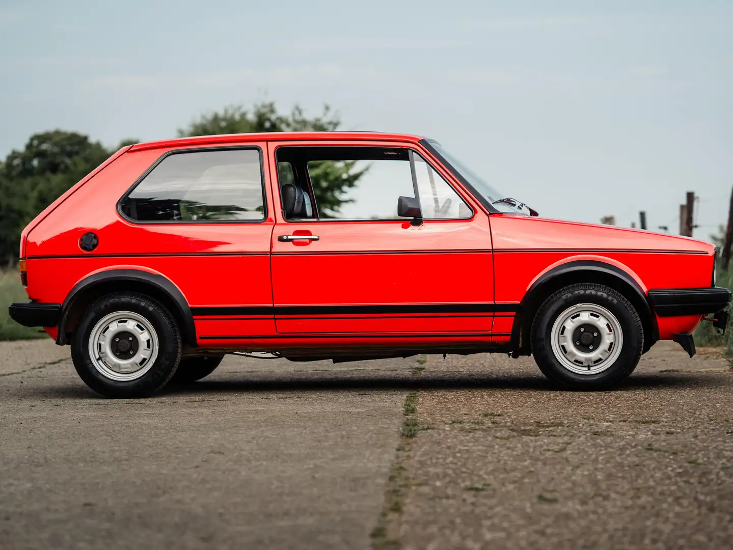 Volkswagen Golf Golf I GTI Rot - 2