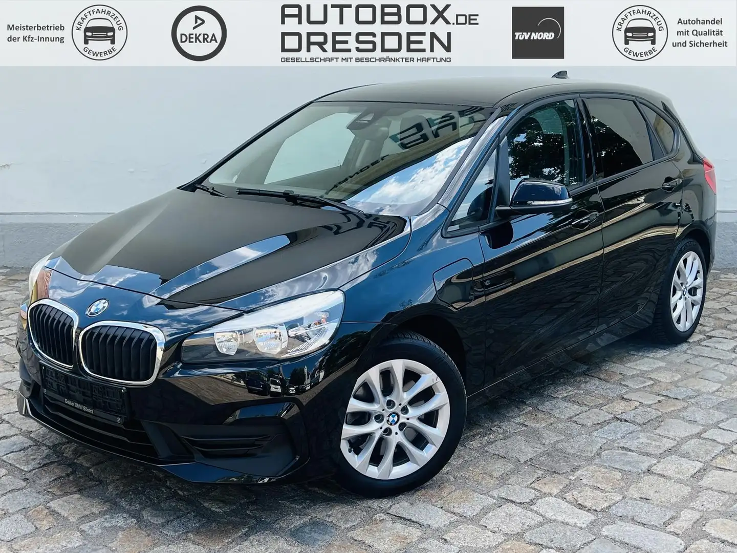BMW 225 xe Active Tourer +CARPLAY+NAVI+PDC+SHZ+ Zwart - 1