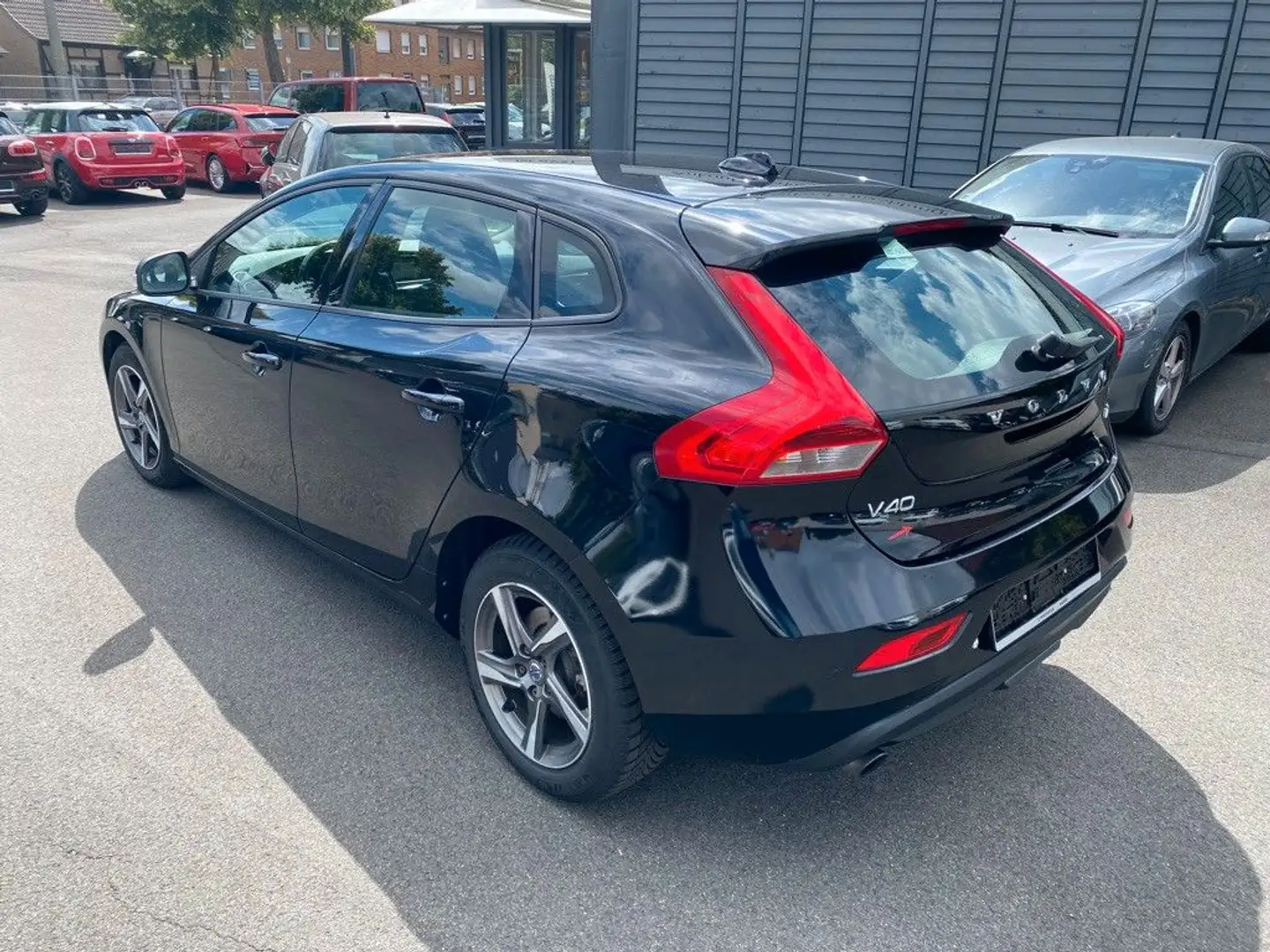 Volvo V40 T 2 You!  AHK/Klimaautom. Noir - 2