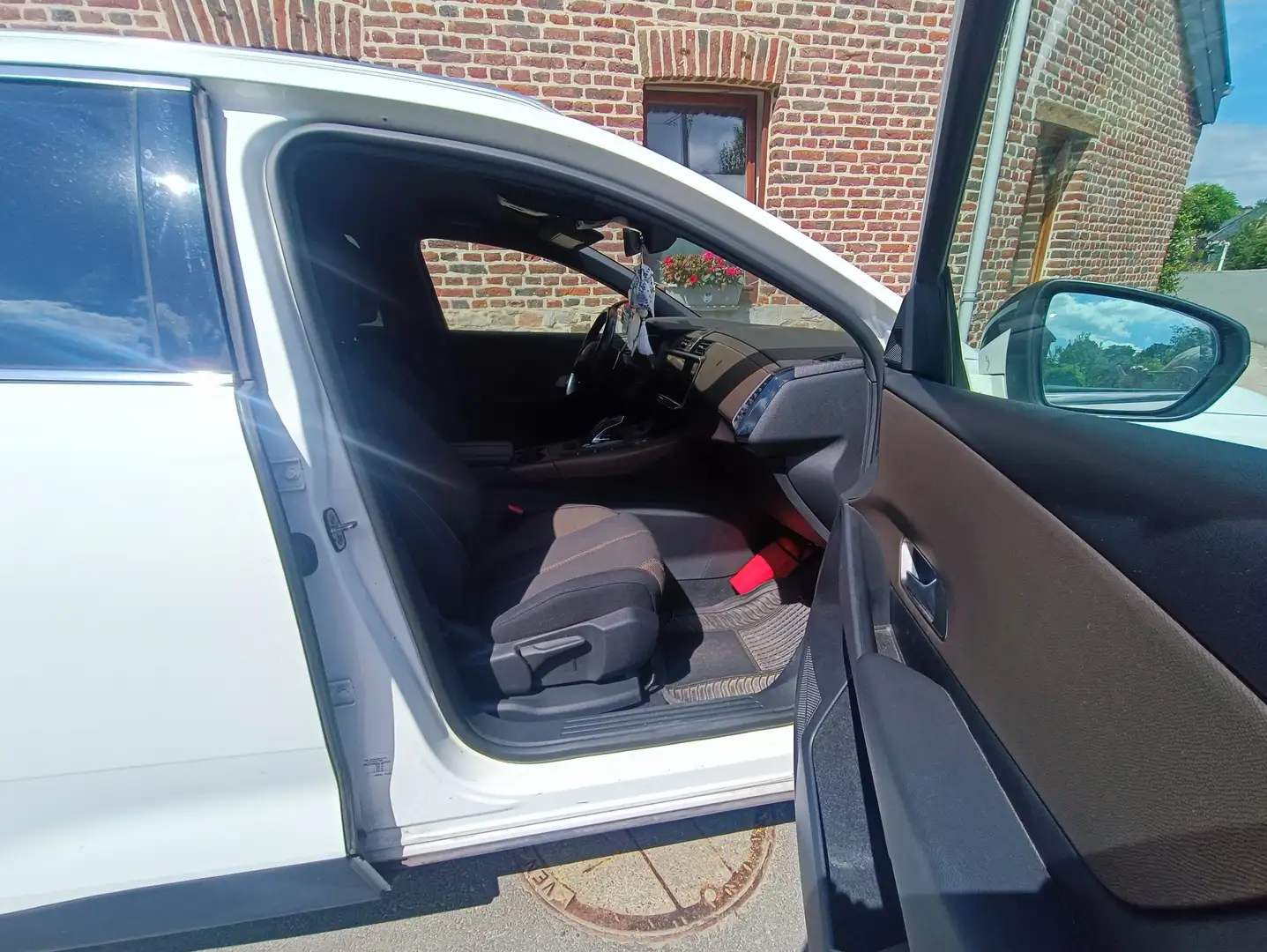 DS Automobiles DS 7 Crossback DS 7 CROSSBACK 1.2 PureTech So Chic (EU6.3) Blanc - 2